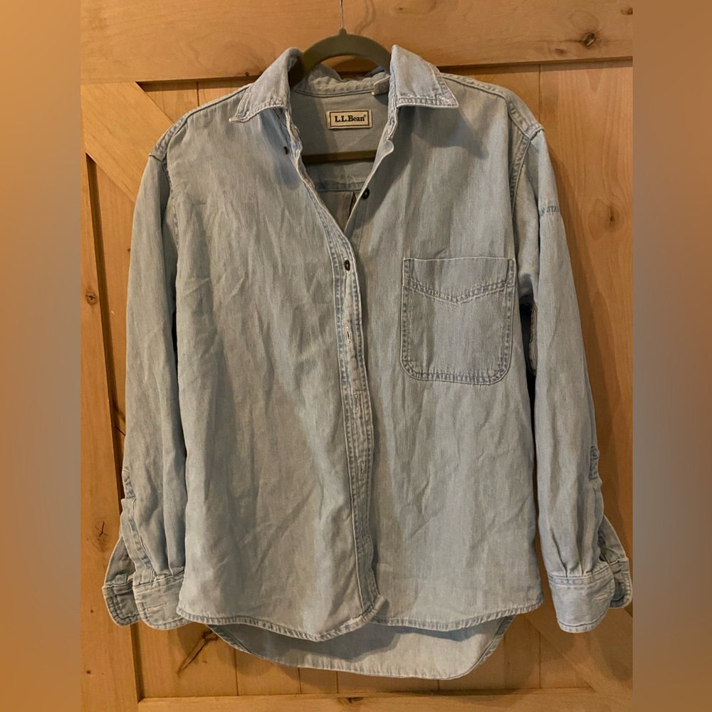 LL Bean Women’s Long Sleeve Button Down Top